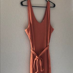 Ribbed Sleeveless Midi Tie Dress